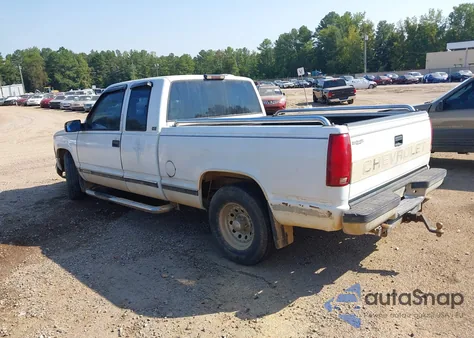 1995 Chevrolet Gmt-400 C2500 z USA, uszkodzony, nr VIN 2GCFC29K4S1221139